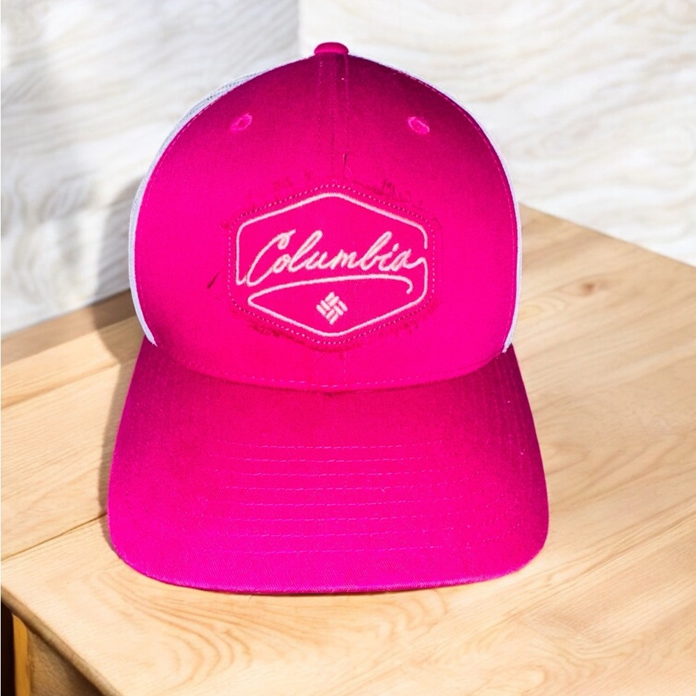 Columbia Sportswear Hat SnapBack Mesh Patch Logo Outdoors Hiking EUC